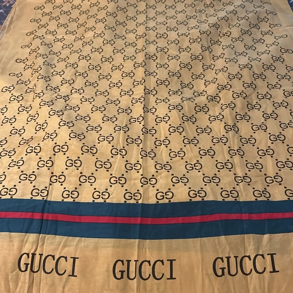 Gucci Scarf - Picture 2 of 2